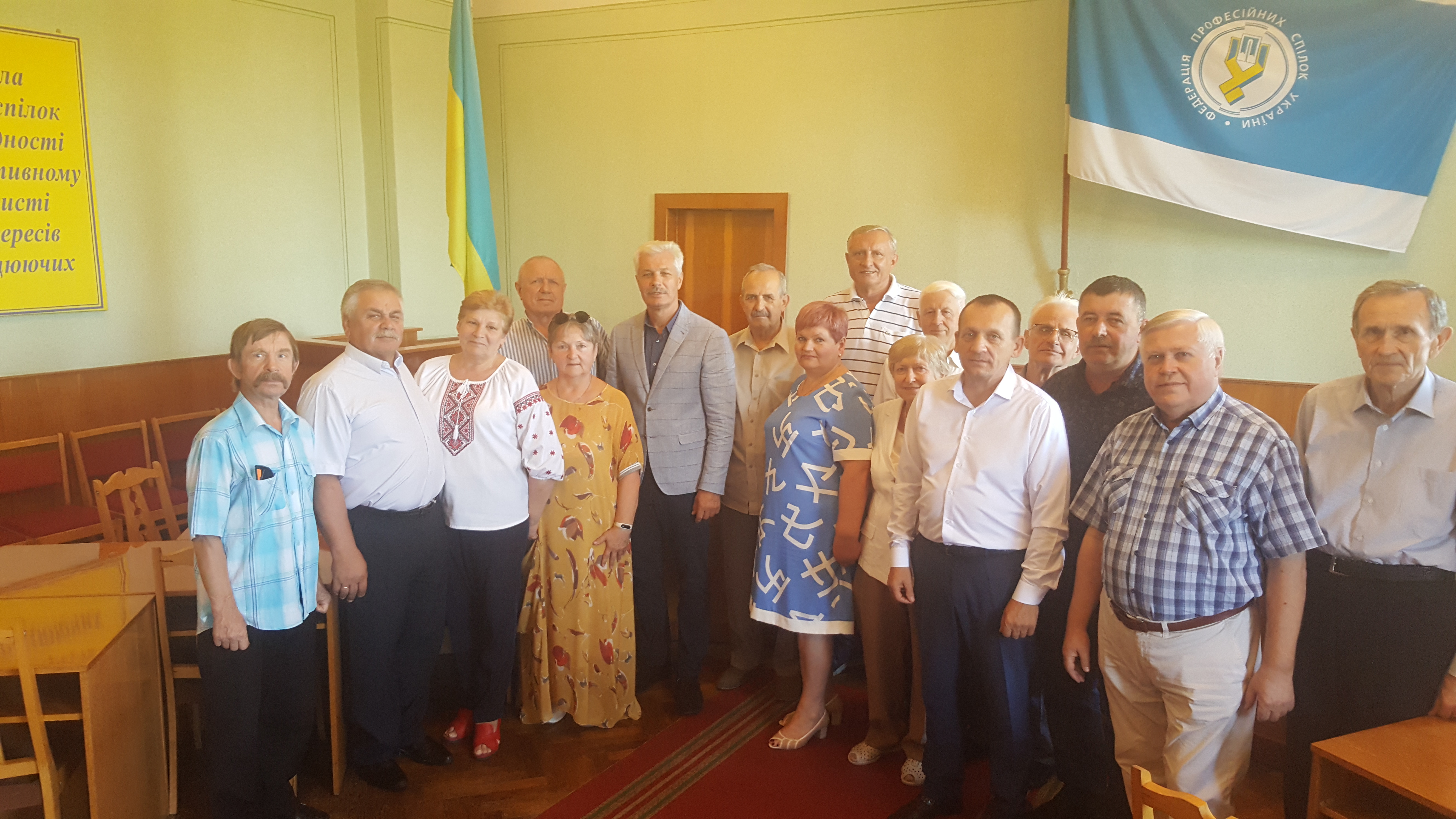 Флешмоб з нагоди 30-річчя Незалежності України на Буковині