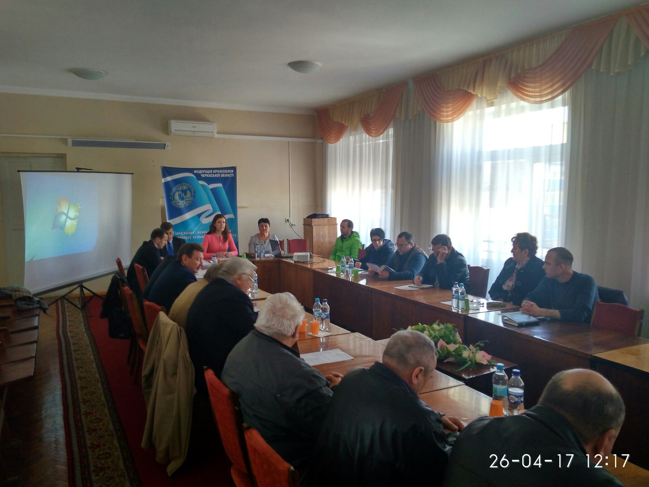 Питання підвищення рівня безпеки автоперевезень обговорено на нараді у Черкасах