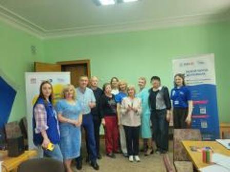 Профспілкові активісти Запоріжжя ознайомилися  із діяльністю Благодійного фонду „Право на захист”