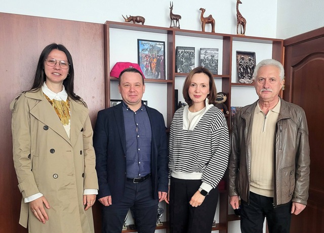 МЕМОРАНДУМ, ЩО ПРАЦЮЄ: Профспілка і ГеройCAR разом працюють над новими можливостями для ветеранів