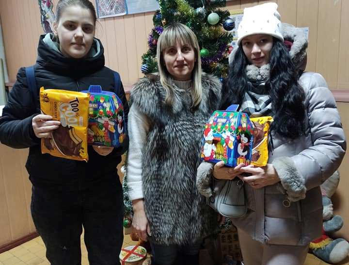 Криворізька міська рада ПМГУ відправила подарунки для дітей у первинні організації навчальних закладів 