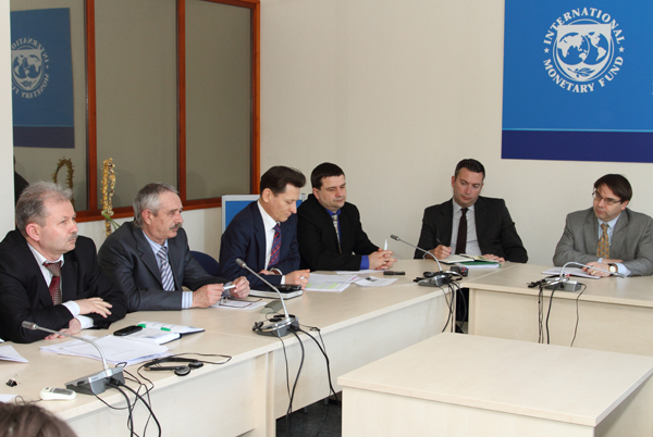 2 квітня 2013 року відбулася зустріч представників ФПУ з  керівником місії МВФ в Україні Крістофером Джарвісом