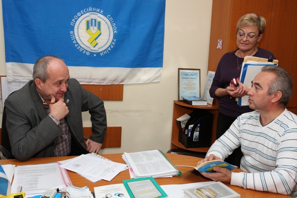 Інформуємо про розгляд судових справ щодо захисту трудових прав членів профспілок 