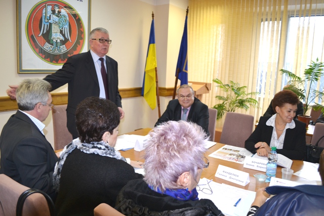У рамках відзначення Всесвітнього дня дій за гідну працю Київська міська рада профспілок провела круглий стіл «Гідна праця-безпечна праця» 