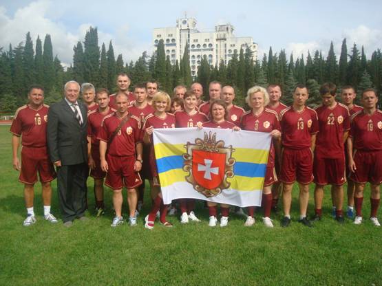 На фініші – держслужбовці
