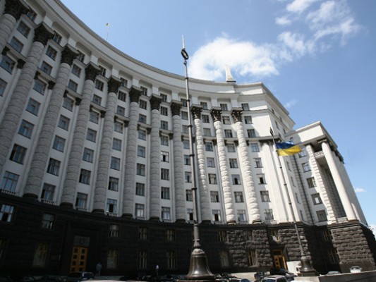 Уряд має намір активно співпрацювати з профспілками 
