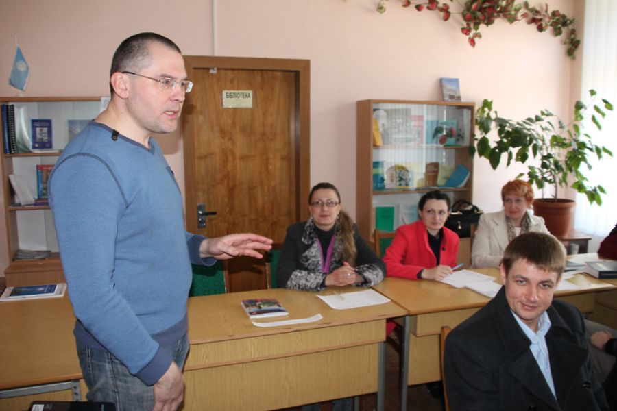 На порядку денному знову питання переговорів!