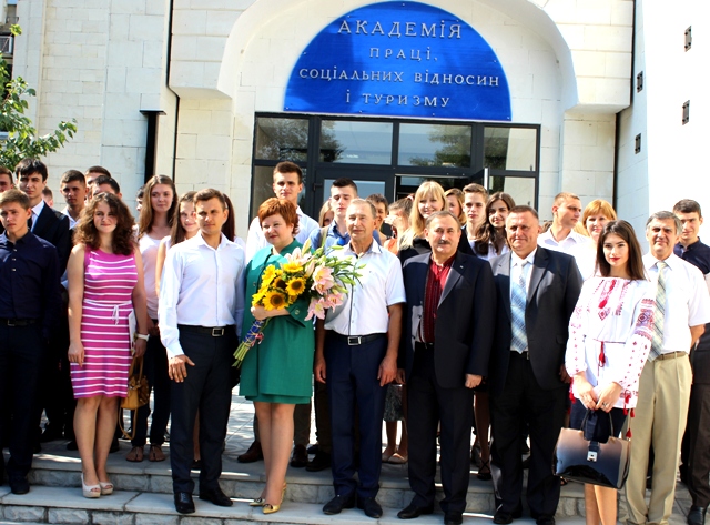 Покличе шлях в світ знань тебе… 