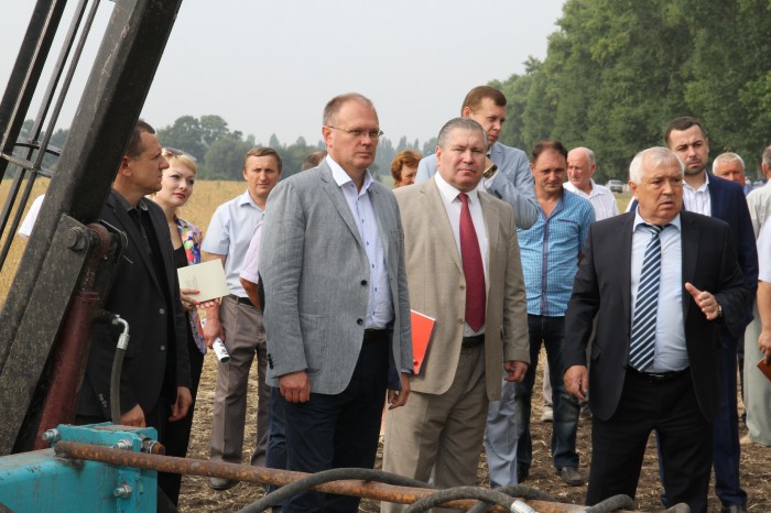 Про співпрацю у справі захисту прав працівників підприємств сільського господарства