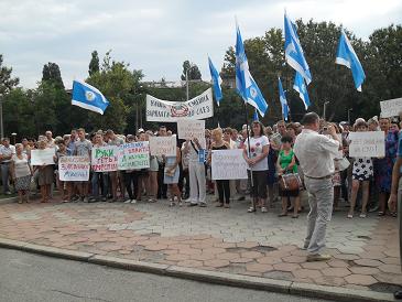 Одесские профсоюзы пикетировали облсовет