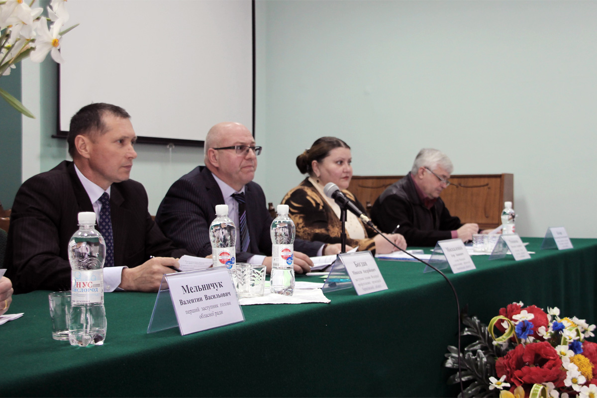 Профспілки Чернігівщини окреслюють пріоритетні напрямки діяльності