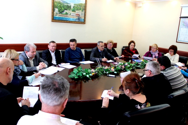 ПОЗИЦІЯ ПРОФСПІЛОК. Колективним договорам – чіткість, прозорість та ефективність