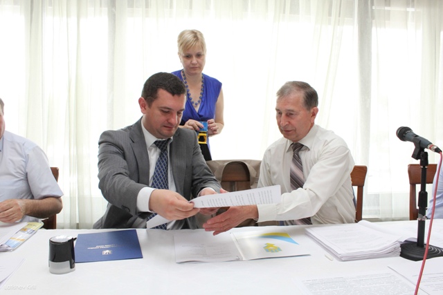 Укладено угоду про співпрацю між Федерацією профспілок України і Державною службою України з питань праці