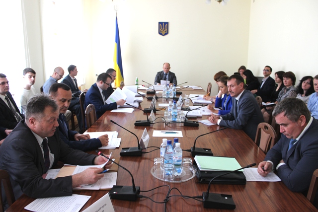 ПОЗИЦІЯ ПРОФСПІЛОК. Профільний Комітет Верховної Ради одноголосно висловився за скасування оподаткування пенсій