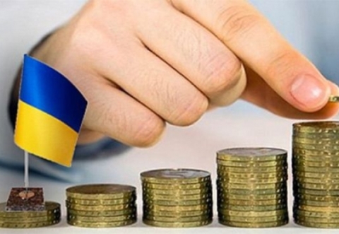 Уряд ініціює збільшення мінімальної заробітної плати до 3200 гривен