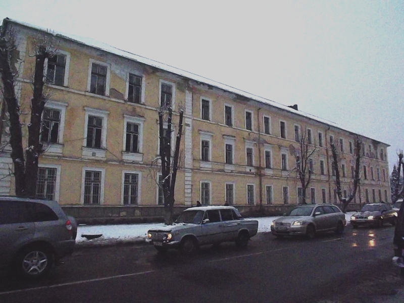 Боротьба за Будинок профспілок в м. Ужгороді набуває дедалі більшої гостроти