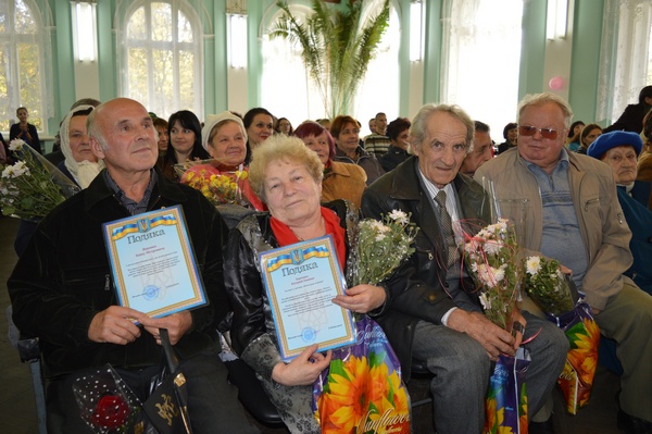 1 жовтня відзначається Міжнародний день людей похилого віку та День ветерана
