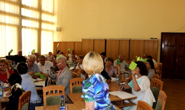 ЗАСІДАННЯ СПО.  Профспілки не дали згоду на підвищення тарифів зв'язку