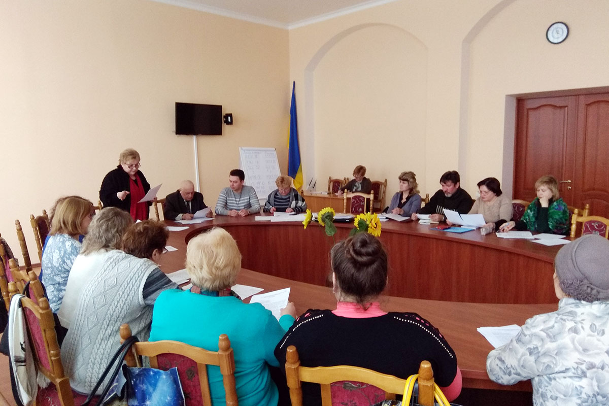 Актуально про стан вирішення питання щодо фінансування загальноосвітніх навчальних закладів м. Чернігова та розміру надбавок за престижність