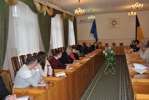 Знову про розрахунки з працівниками за виконану роботу: чергова дискусія для членів профспілок Харківщини