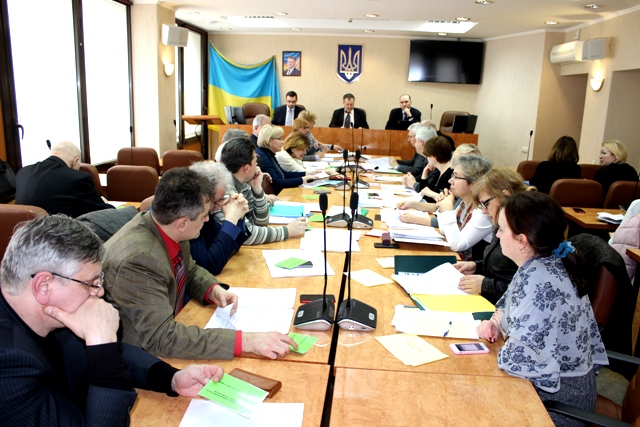 ПРОЕКТ ГЕНУГОДИ. Профспілки наполягають на дотриманні принципу справедливої оплати праці