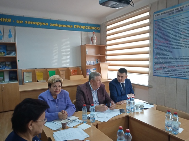 Завдання: спільно працювати над правовою свідомістю наших працівників