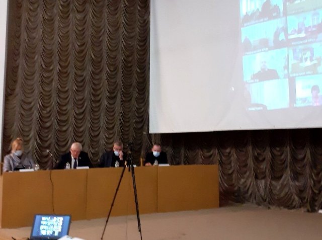 ДНІПРОПЕТРОВЩИНА. Пленум в особливих умовах