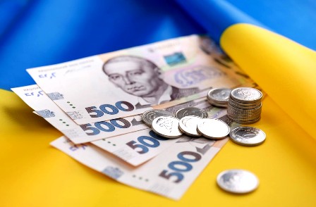 В Україні знизилася середня зарплата