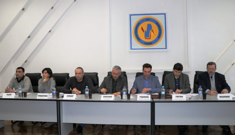 Відбулося засідання комісії із спеціального розслідування групового нещасного випадку в АТ «Нікопольський завод феросплавів»