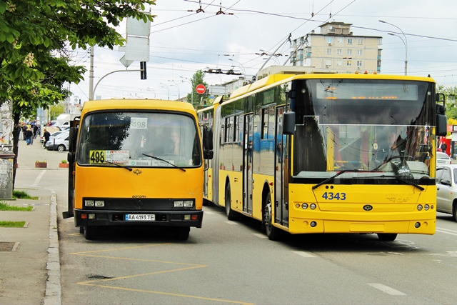 Київська міськпрофрада звернулася до міської влади з вимогою щодо компенсації втрат комунальним перевізникам під час пандемії 