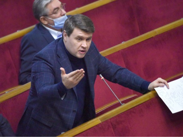 Представник ФПУ у ВР Вадим Івченко: "Відбувається масштабний наступ на профспілки та права працівників"