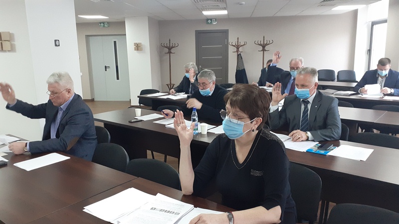 ПЕРШОЧЕРГОВЕ ЗАВДАННЯ ПРОФСПІЛОК - ЗАБЕЗПЕЧИТИ НАЛЕЖНИЙ ЗАХИСТ ПРАВ ПРАЦІВНИКІВ