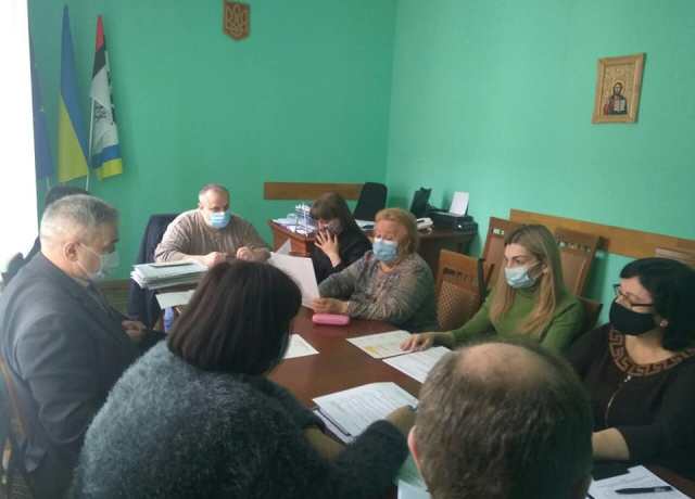 СОЦІАЛЬНІ ПИТАННЯ МАЮТЬ БУТИ  В ПРІОРИТЕТІ