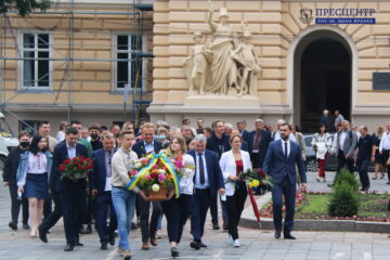 Академічна спільнота  ЛНУ відзначила 165-у річницю від Дня народження Івана Франка   