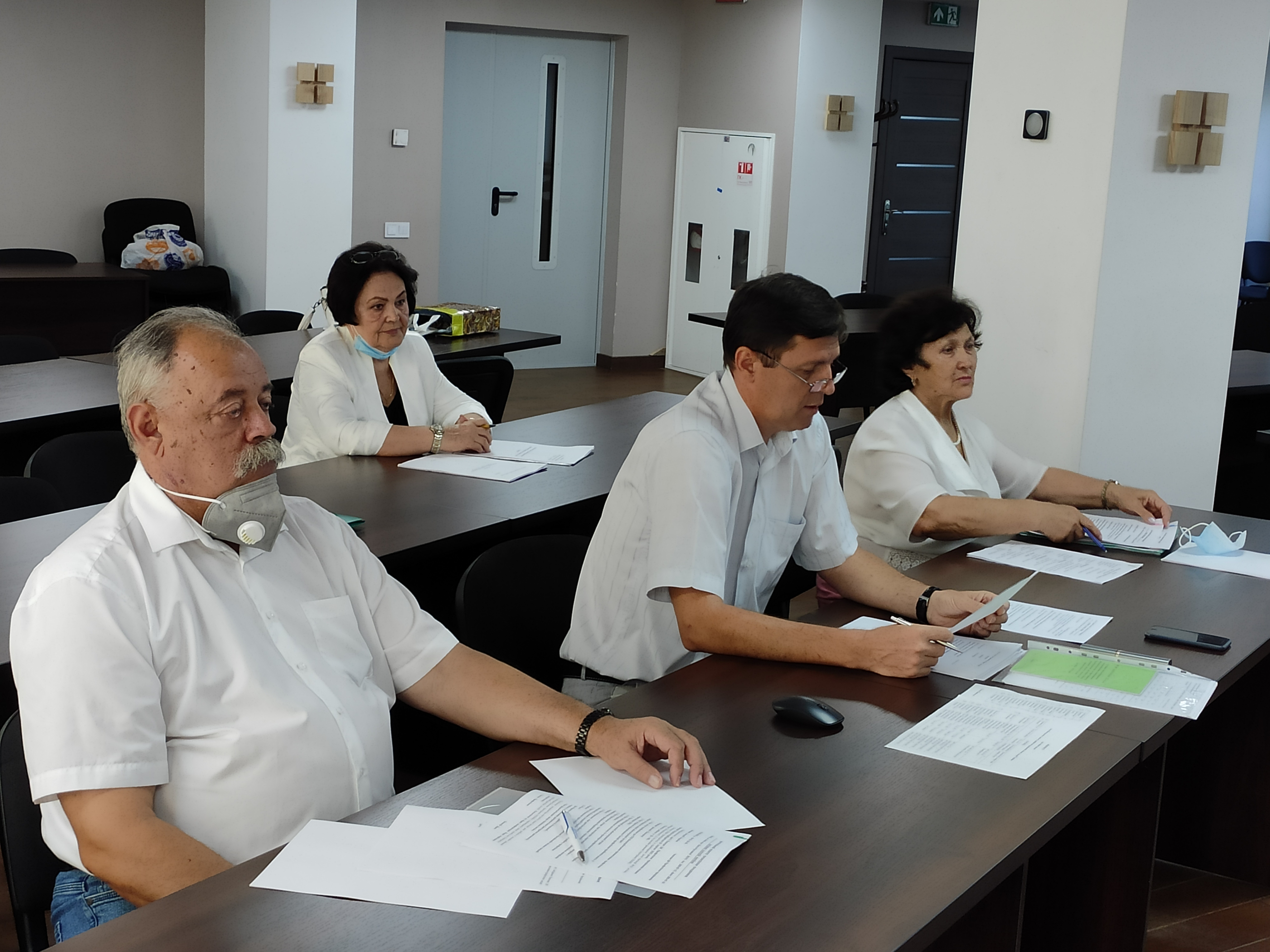 Відповідати вимогам часу, рішуче відстоювати інтереси спілчан