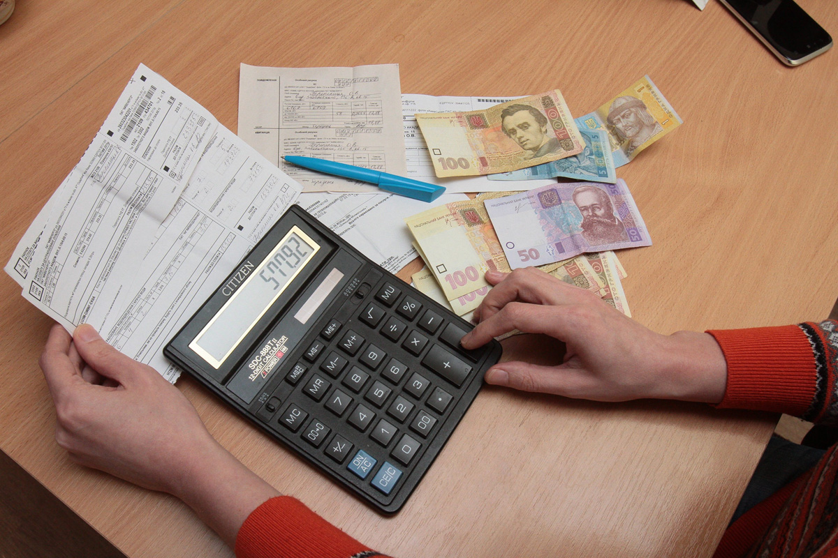 Боржників по комуналці знову відключатимуть, але не всіх