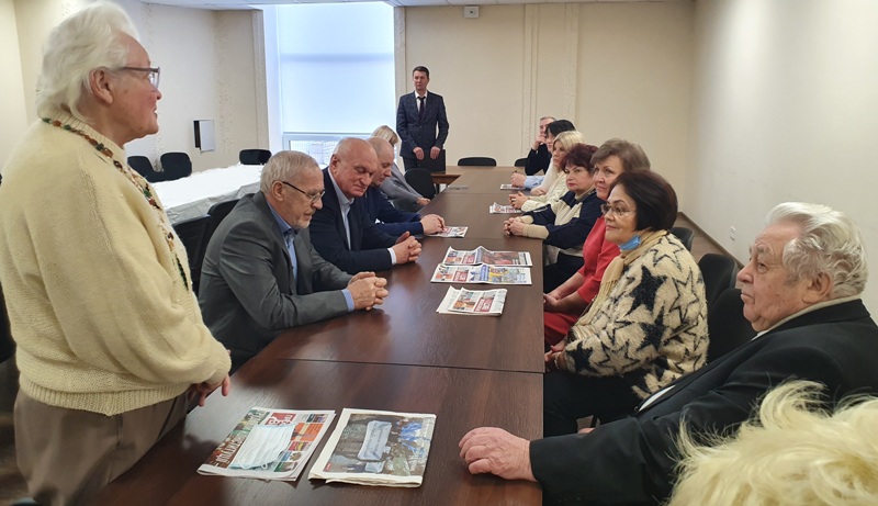 Зв'язок поколінь – поєднання досвіду і молодості