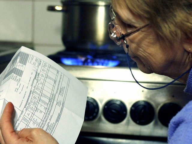 Профспілки Миколаївщини висловлюють рішучий протест проти підвищення тарифів на енергоносії та комунальні послуги!