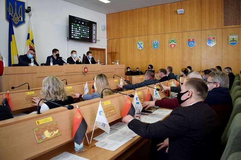 Депутати Рівненської обласної ради почули голос громадськості 