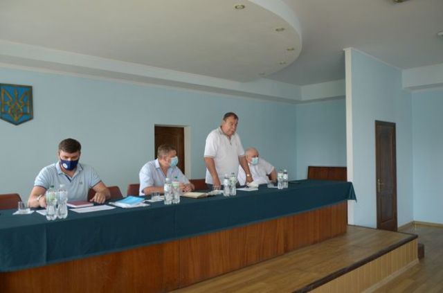 ХМЕЛЬНИЧЧИНА. Гідні умови праці трудівникам - спільна мета профспілок та соціальних партнерів