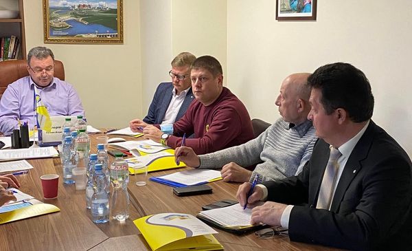 На порядку денному — ключові питання