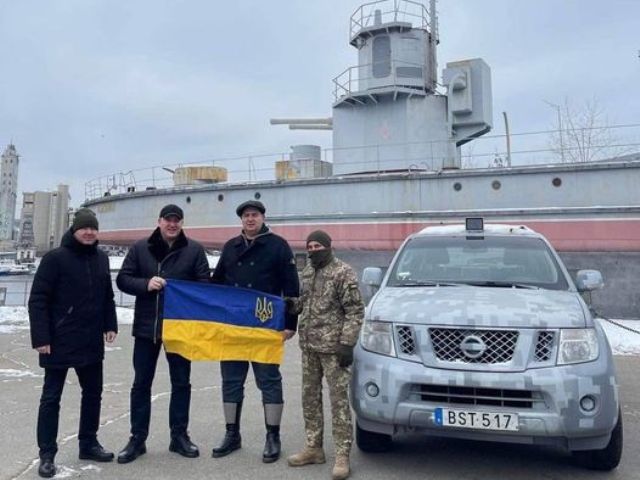 Подарунок військовим від профспілчан Рівненщини