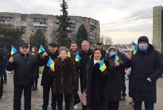 ПРЕДСТАВНИКИ ПРОФСПІЛОК ЗАКАРПАТТЯ ВЗЯЛИ УЧАСТЬ У ДНІ ЄДНАННЯ   
