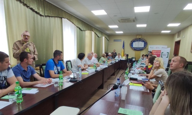 Працевлаштування людей – пріоритет профспілок
