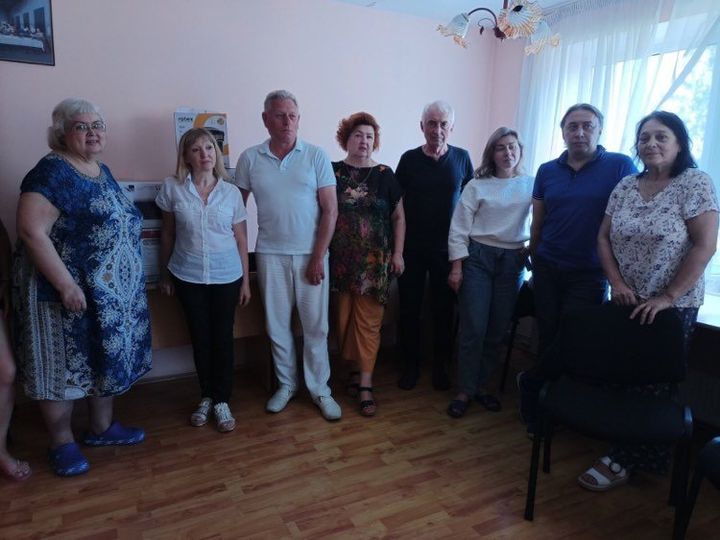 ПРОФСПІЛКИ ДОПОМАГАЮТЬ ТЕАТРУ З МІСТА МАРІУПОЛЯ.  СХІД І ЗАХІД - РАЗОМ
