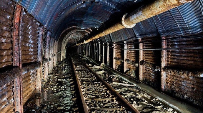 Понад пів тисячі шахтарів були заблоковані під землею у Кривому Розі через обстріли росії