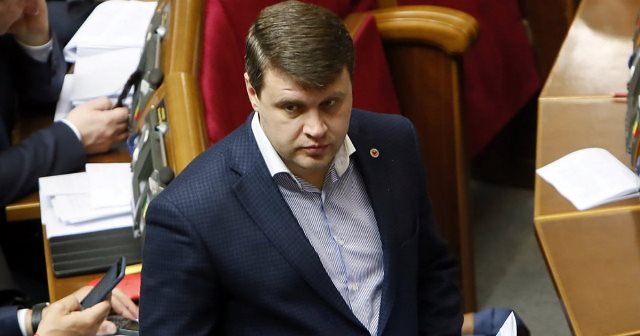 Погоджувальна рада ВР України зняла з розгляду законопроекти про майно профспілок
