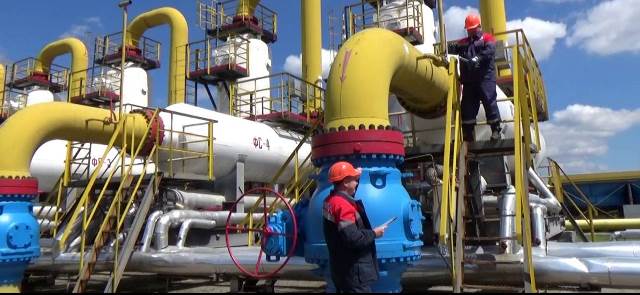 11 вересня - День працівників нафтової, газової та нафтопереробної промисловості