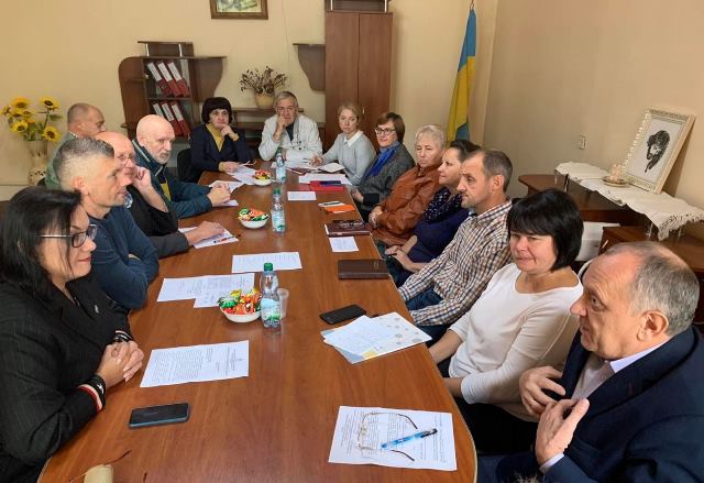 ПРИКАРПАТТЯ: ПРОПОНОВАНА КАБМІНОМ РЕФОРМА - НЕДОЦІЛЬНА