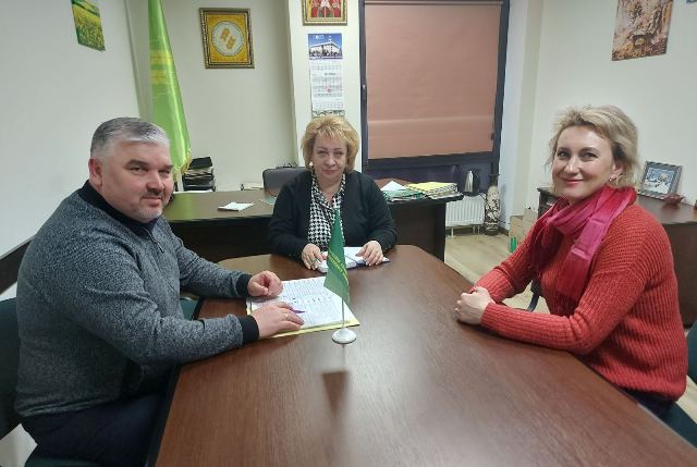 Гуманітарна допомога від IUF та тимчасовий прихисток сімей з дітьми у Швейцарії для членів Профспілки працівників АПК України